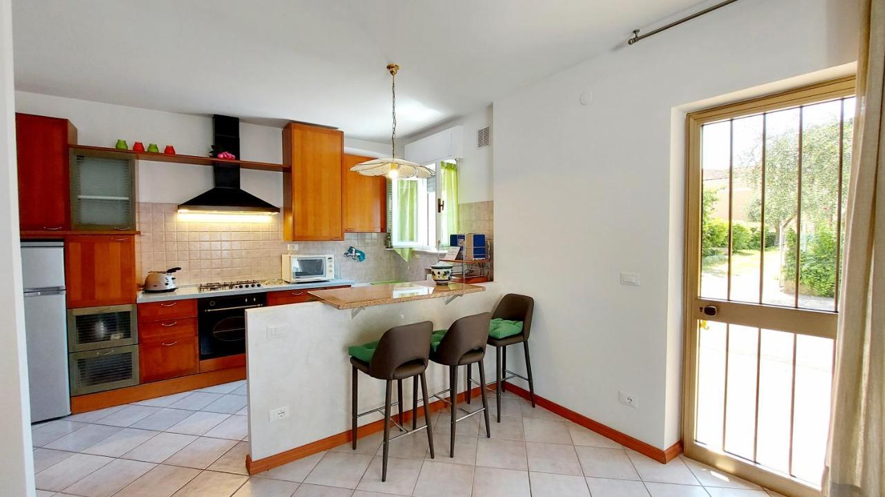Narcisa Patio Apartment Bardolino Luaran gambar